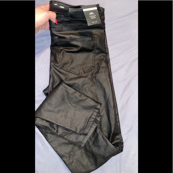 coated denim. So flattering and ridiculous sexy ! - Picture 2 of 4